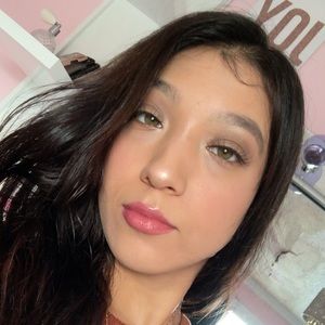 Meet your Posher, Anabel